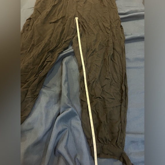 Black Pants with open sides SHEIN size Large - Picture 2 of 5